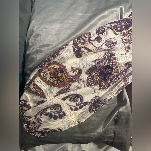 Adorable! Band of the Free Mirabelle Cream Purple Paisley Lace Crop Top New!! - Picture 5 of 8